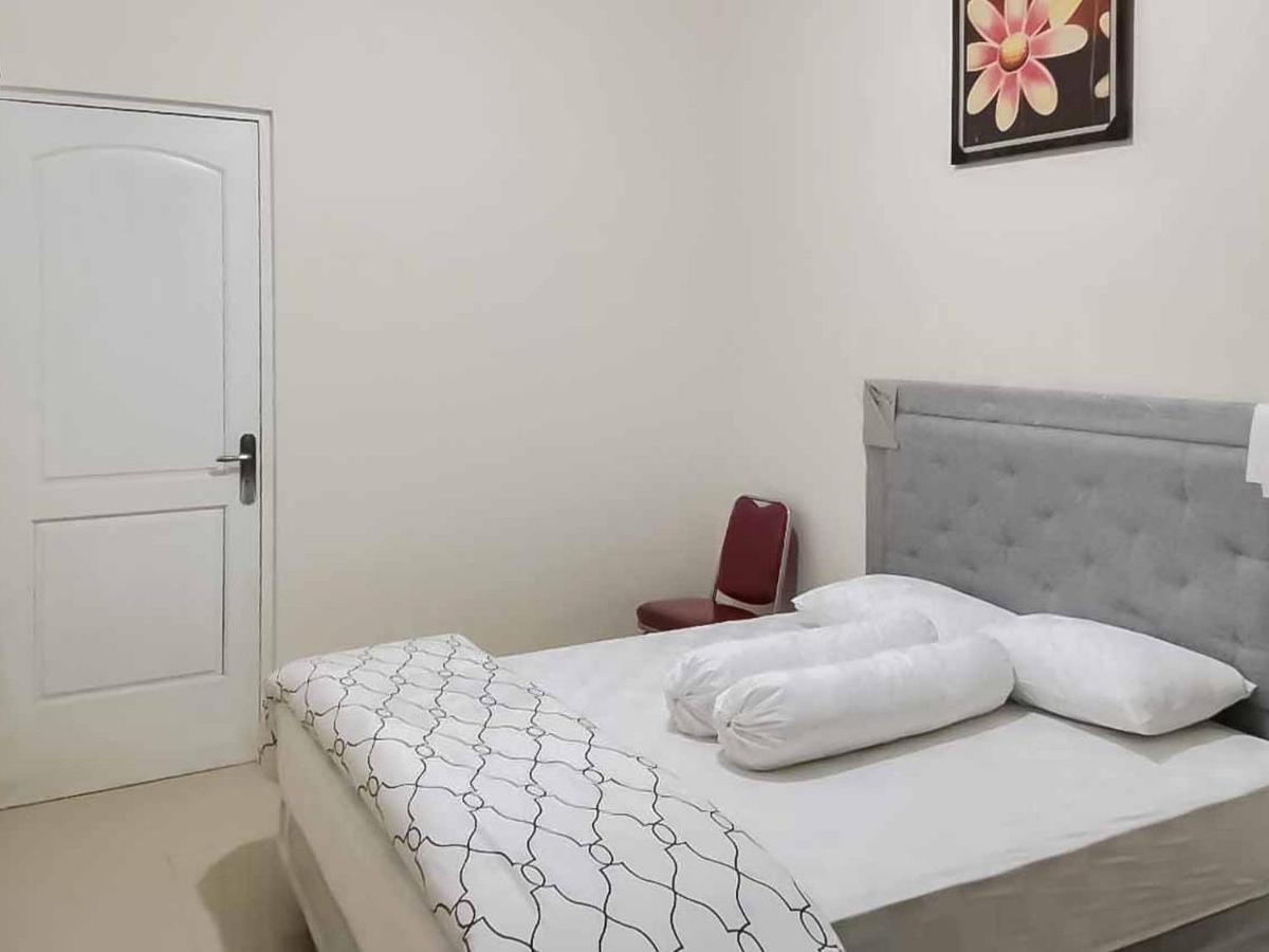 Wisma Talenta Mitra Reddoorz Jakarta Extérieur photo